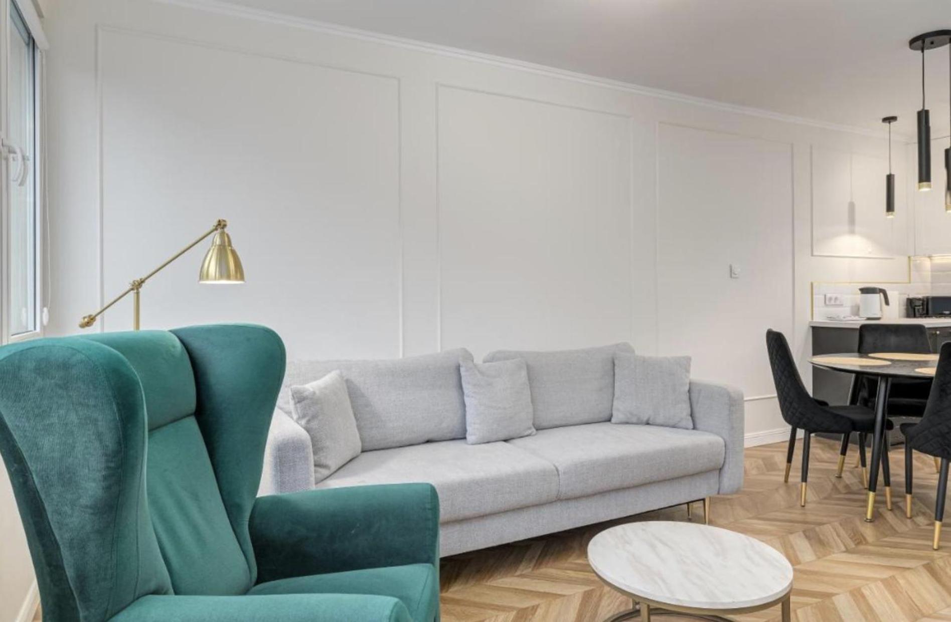 Moniuszki 10 By Nyx * Warsaw
